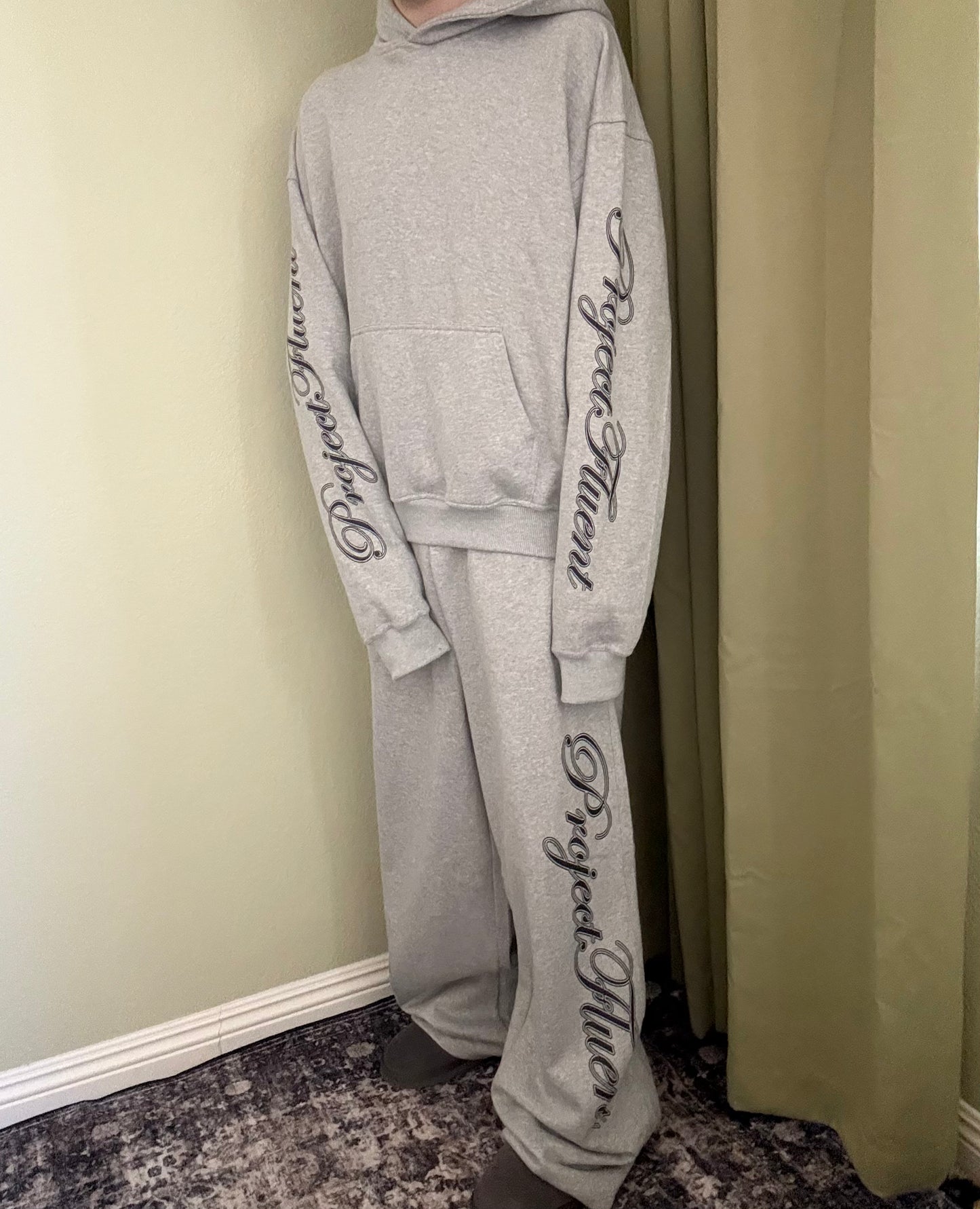 Cursive Sweatpants Grey