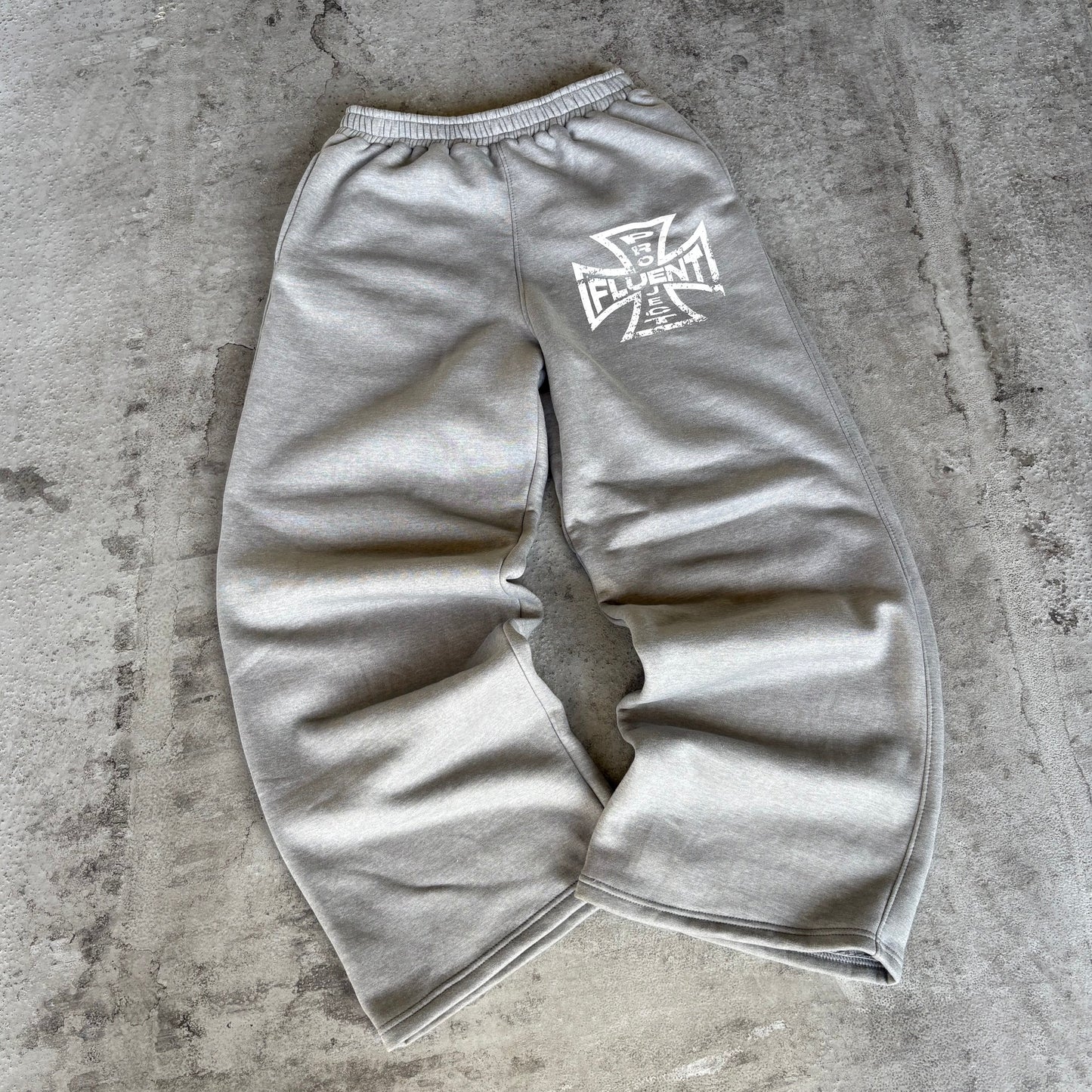 Fluent Cross Grey Sweatpants